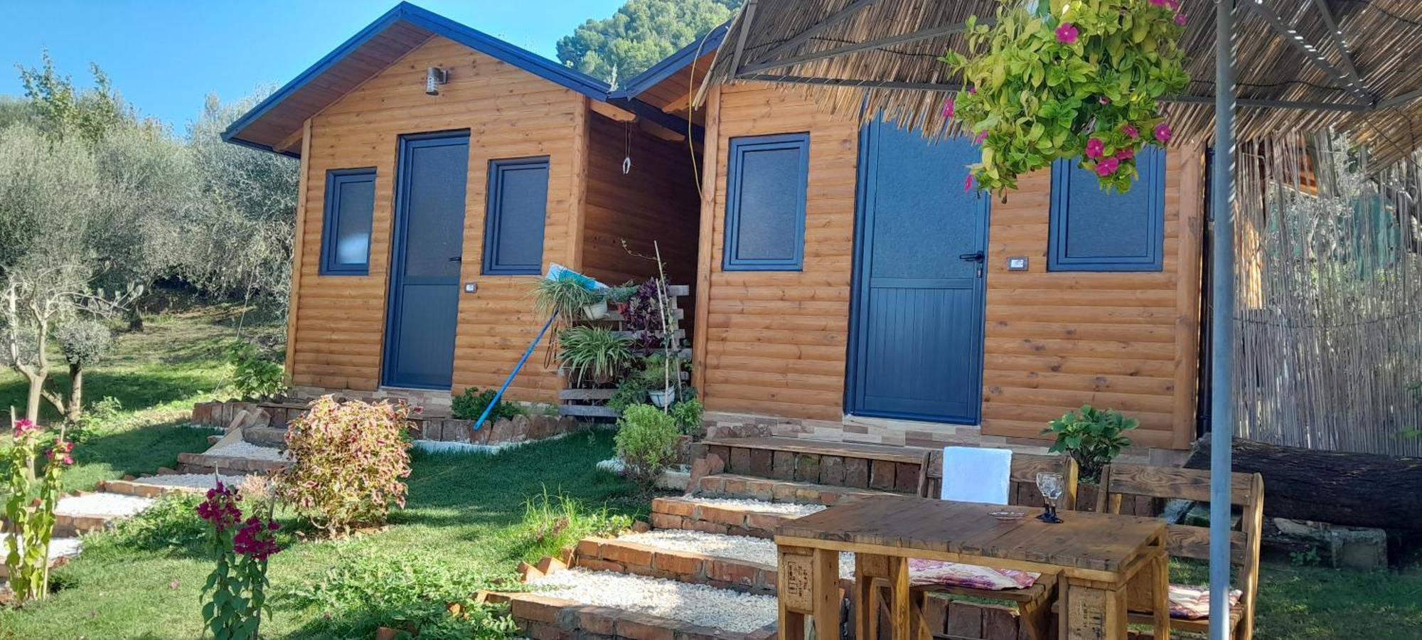 Bujtina Musta Guest House Berat Phòng bức ảnh