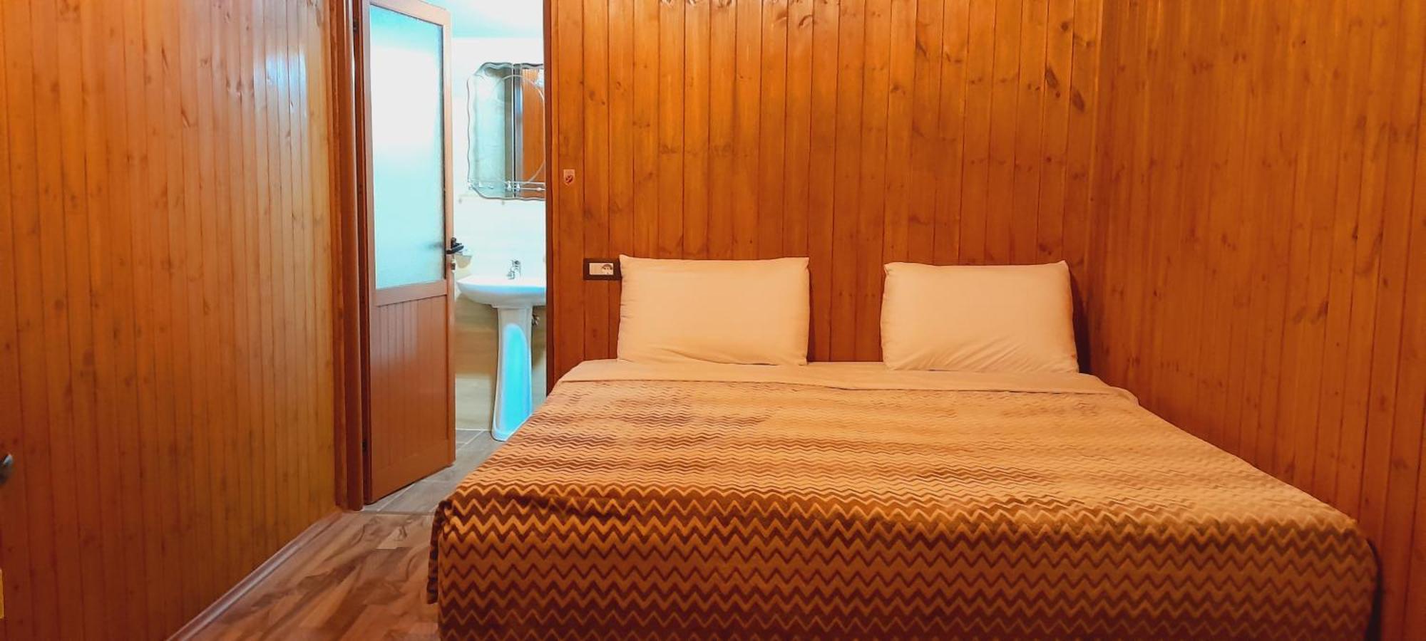 Bujtina Musta Guest House Berat Phòng bức ảnh