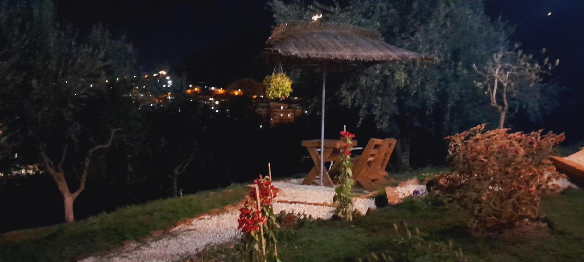 Bujtina Musta Guest House Berat Ngoại thất bức ảnh
